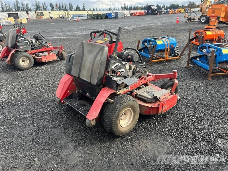 Exmark Stand-On Lawn Mower ركوب الحشائش