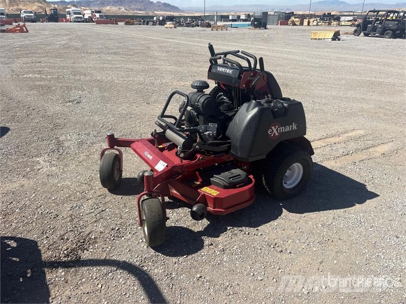 Exmark Stand-On Lawn Mower Mauriņa traktors