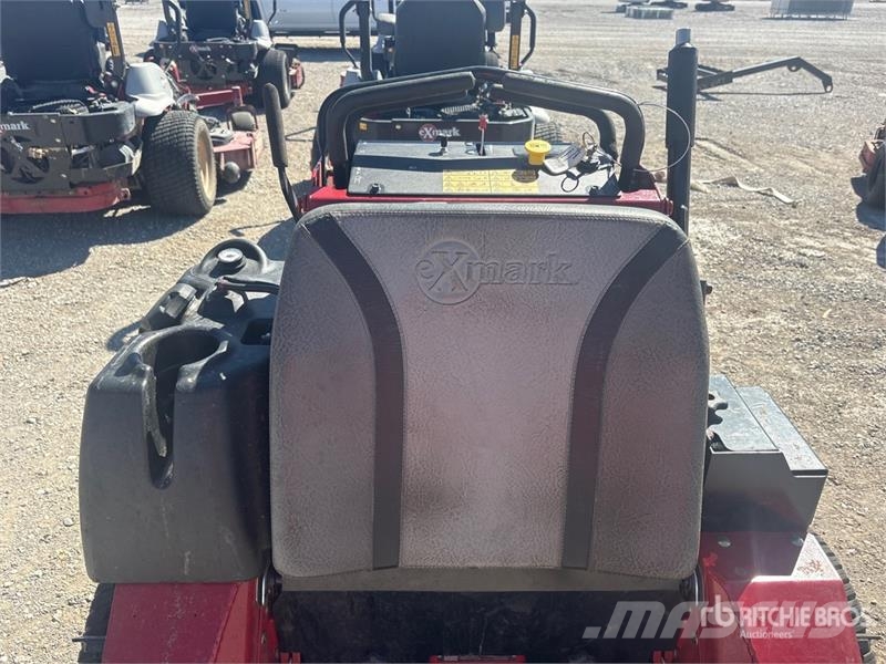 Exmark Stand-On Lawn Mower Mauriņa traktors