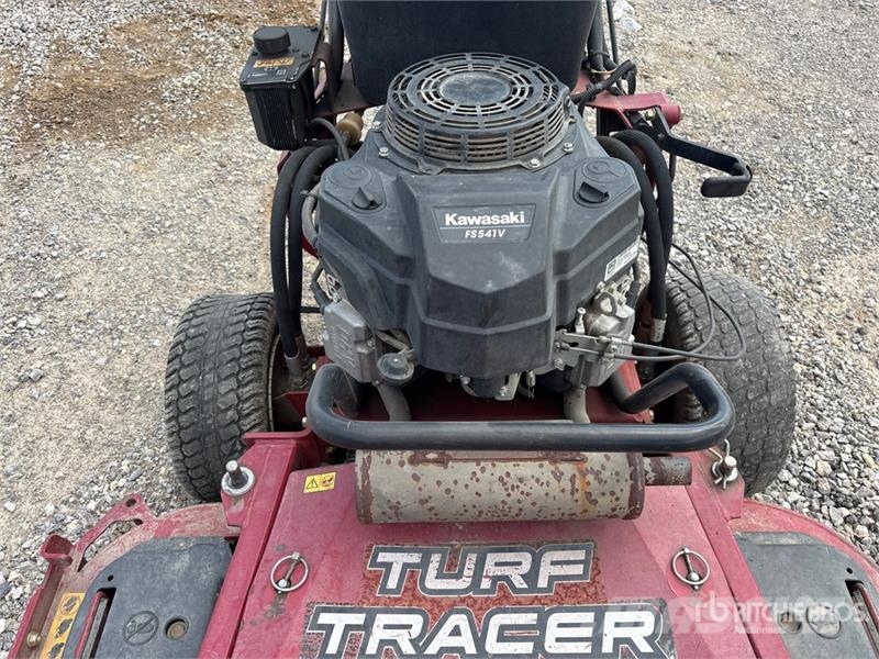 Exmark Turf Tracer Lawn Mower (Inoperable) ركوب الحشائش