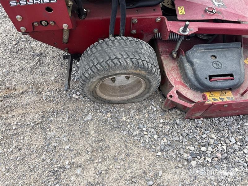 Exmark Turf Tracer Lawn Mower (Inoperable) ركوب الحشائش