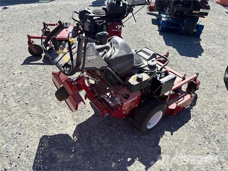 Exmark Turf Tracer S-Series Stand-On Lawn Mower ركوب الحشائش