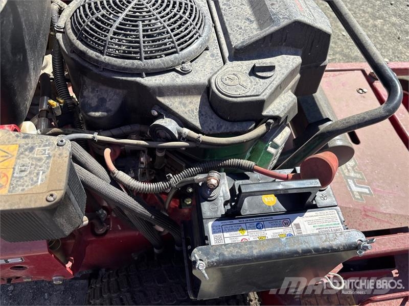 Exmark Turf Tracer S-Series Stand-On Lawn Mower ركوب الحشائش