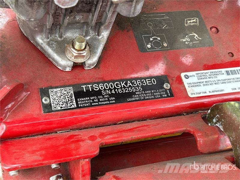 Exmark Turf Tracer S-Series 4x2 Stand-On 36 in Lawn Mower Tractores corta-césped