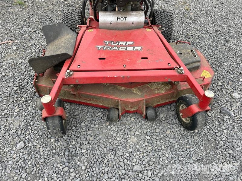 Exmark Turf Tracer X-Series 4x2 Stand-On 60 in Lawn Mower Tractores corta-césped
