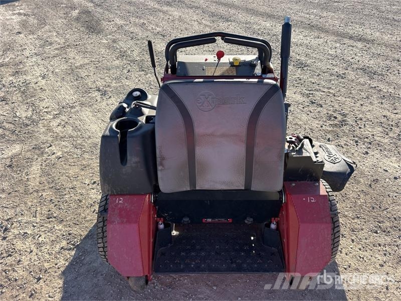 Exmark Vertex S Series Stand-On Lawn Mower Reitermäher