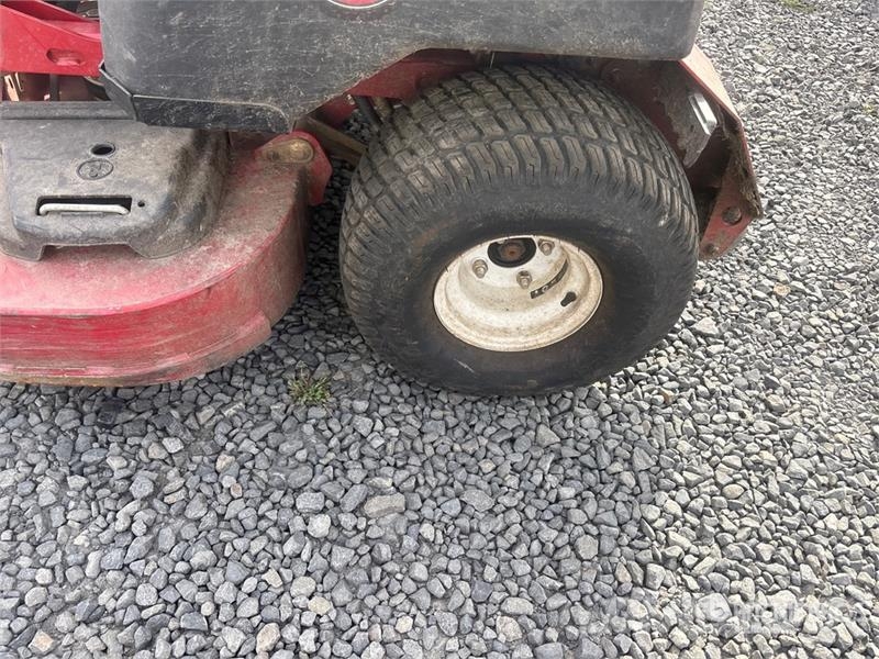 Exmark Vertex S Series Stand-On Lawn Mower 騎乘式割草機