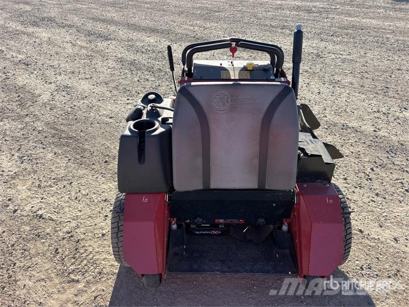 Exmark Vertex S Series Stand-On Lawn Mower ركوب الحشائش