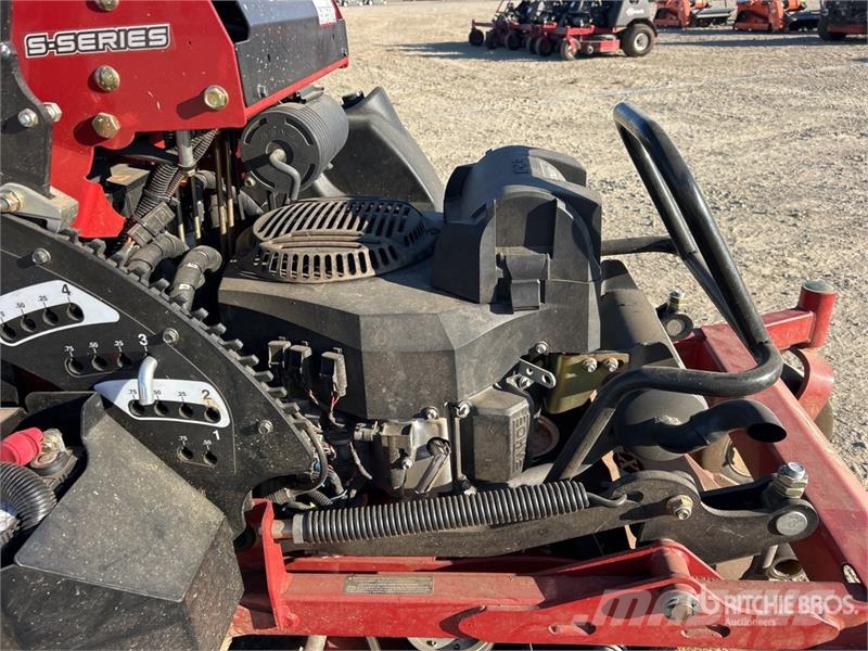 Exmark Vertex S Series Stand-On Lawn Mower Reitermäher