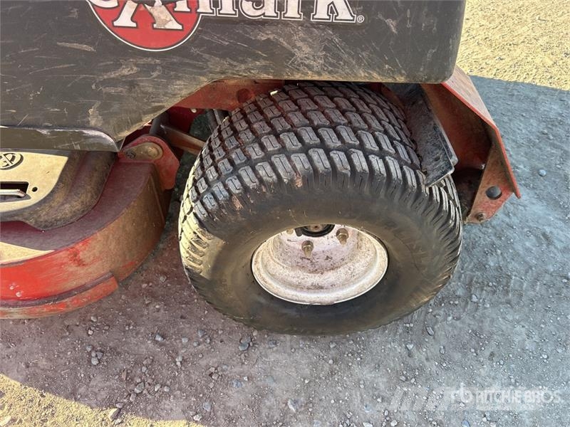 Exmark Vertex S Series Stand-On Lawn Mower Reitermäher