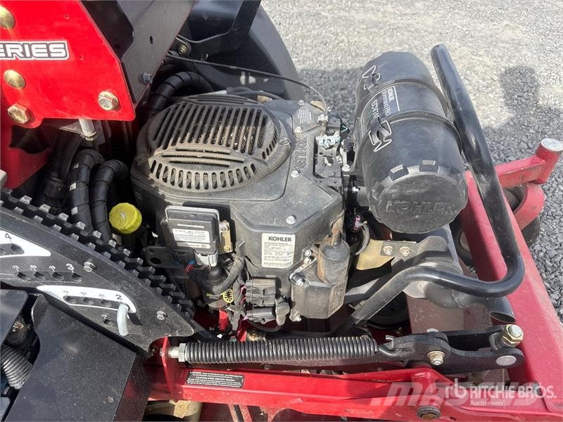 Exmark Vertex S Series Stand-On Lawn Mower 騎乘式割草機