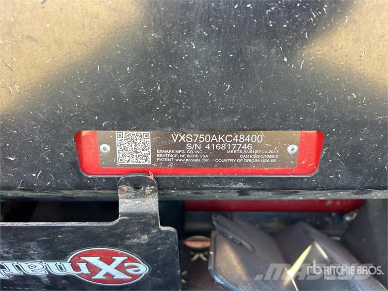 Exmark Vertex S Series Stand-On Lawn Mower ركوب الحشائش