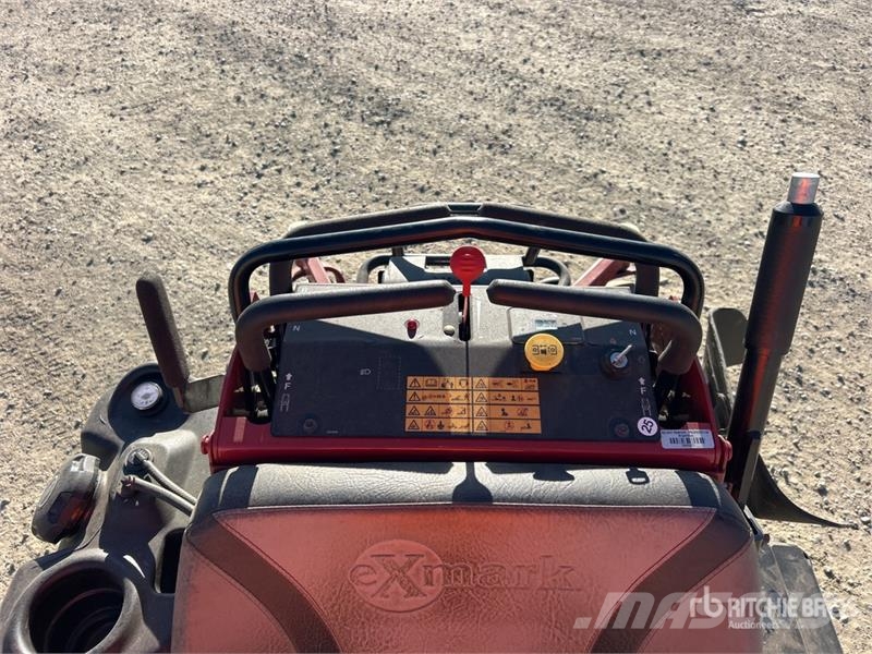Exmark Vertex S Series Stand-On Lawn Mower ركوب الحشائش