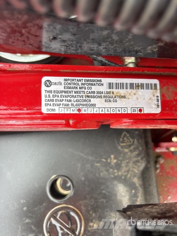 Exmark Vertex S Series Stand-On Lawn Mower Tractorașe de tuns iarba