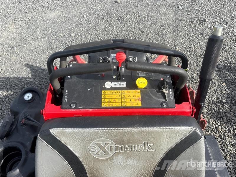 Exmark Vertex S Series Stand-On Lawn Mower 騎乘式割草機