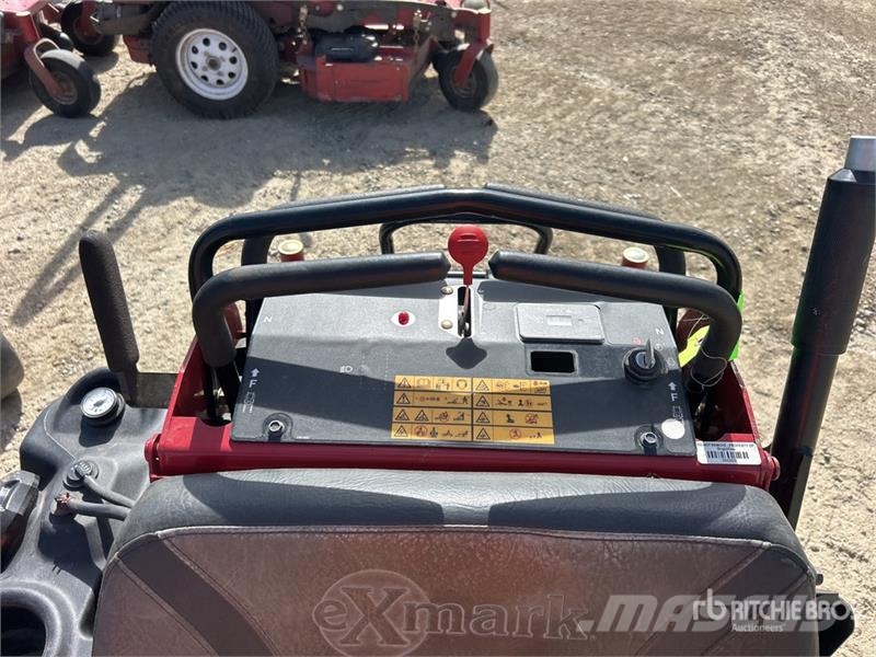 Exmark Vertex S Series Stand-On Lawn Mower Reitermäher