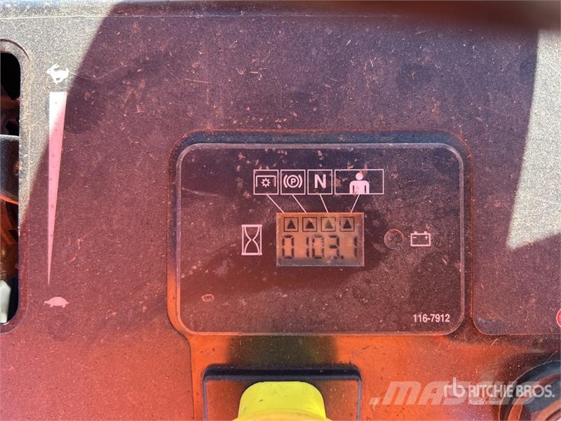 Exmark Vertex S Series Stand-On Lawn Mower ركوب الحشائش