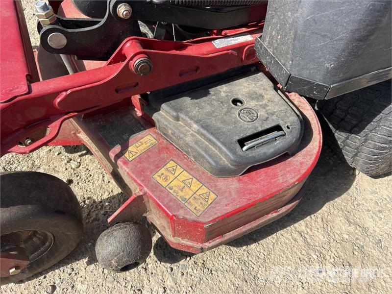 Exmark Vertex S Series Stand-On Lawn Mower Reitermäher