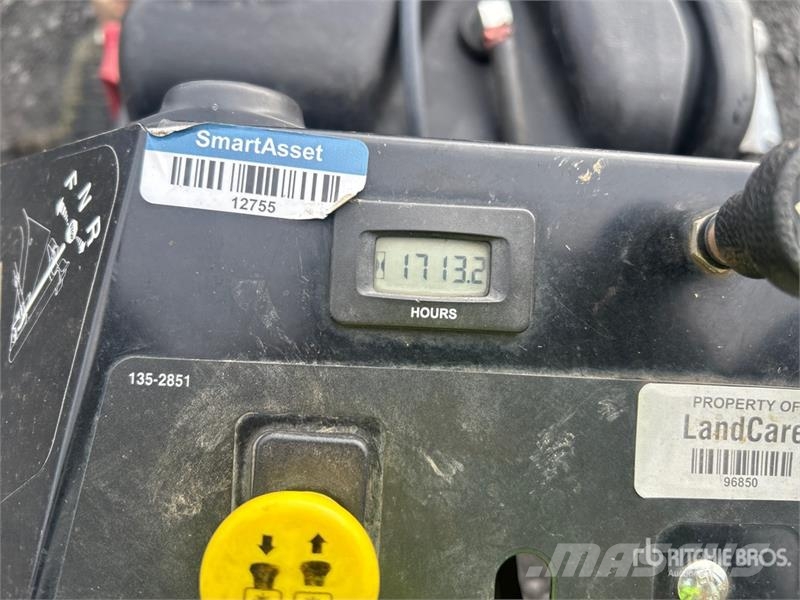 Exmark Walk-Behind Lawn Mower ركوب الحشائش