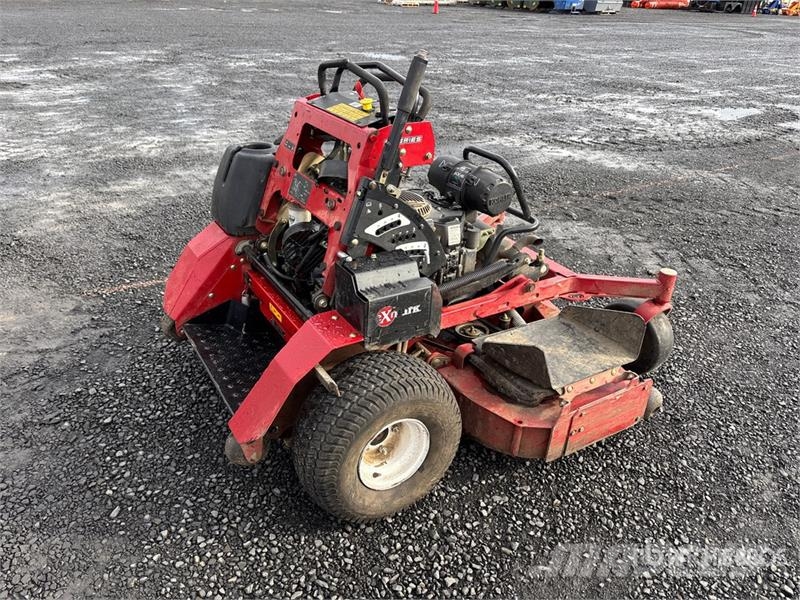 Exmark Zero-Turn Lawn Mower (Inoperable) ركوب الحشائش