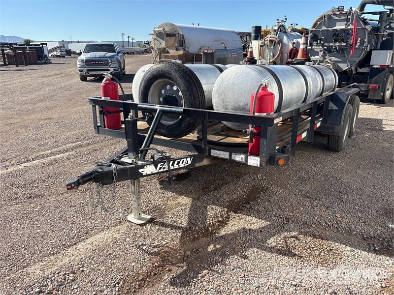 Falcon SD16H T/A Fuel Trailer Tsisternhaagised