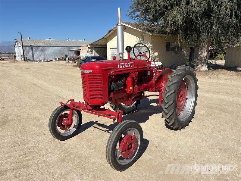 Farmall AV 2WD Tractor Traktorok