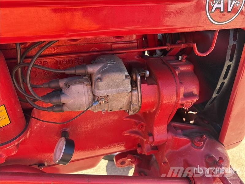 Farmall AV 2WD Tractor Traktorok