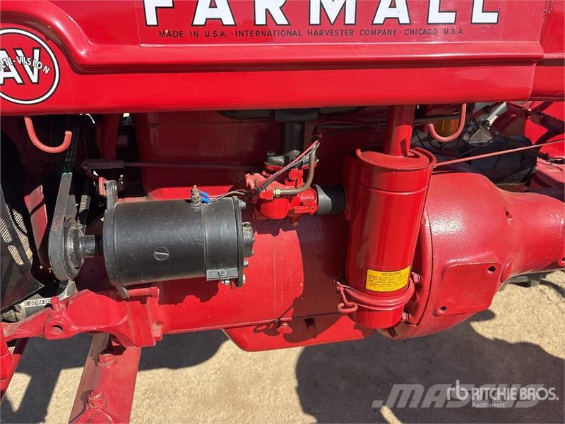 Farmall AV 2WD Tractor Traktorok