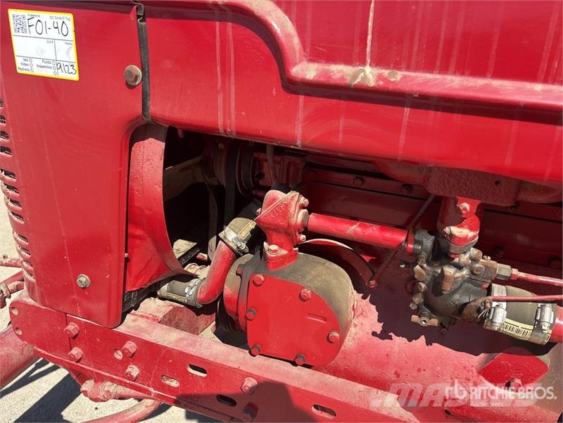 Farmall H 2WD Tractor Trattori