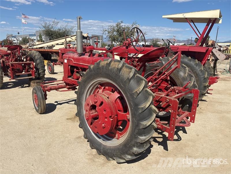 Farmall H 2WD Tractor Trattori