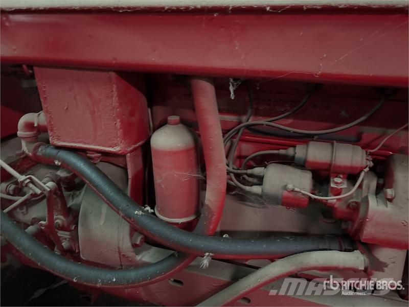 Farmall M 2WD Tractor Tractors