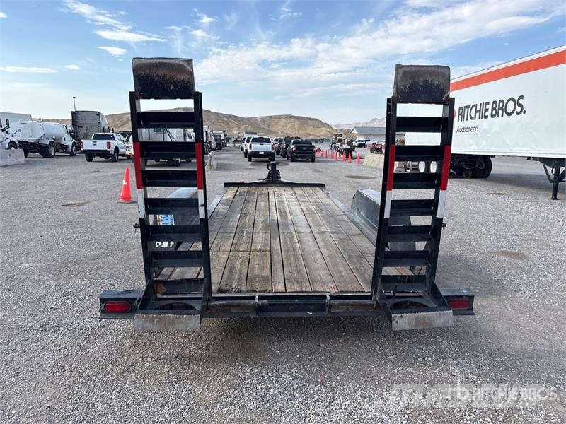 Felling 14000 lb 18 ft T/A Equipment Trailer Car carrier