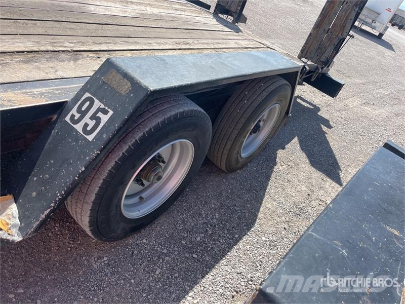 Felling 23 ft T/A Equipment Trailer Car carrier