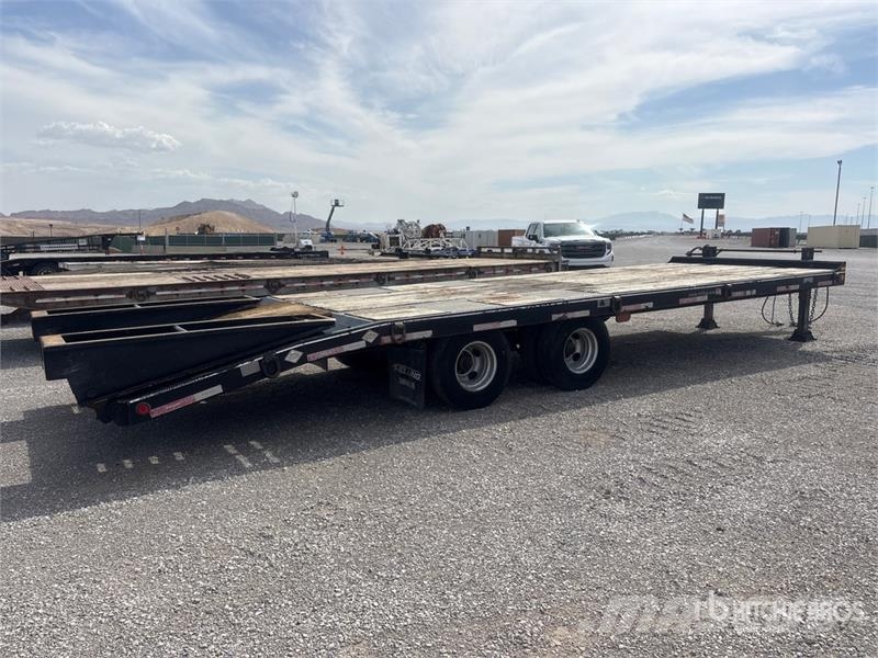 Felling 24000 lb 22 ft T/A Equipment Trailer مقطورات مركبات نقل