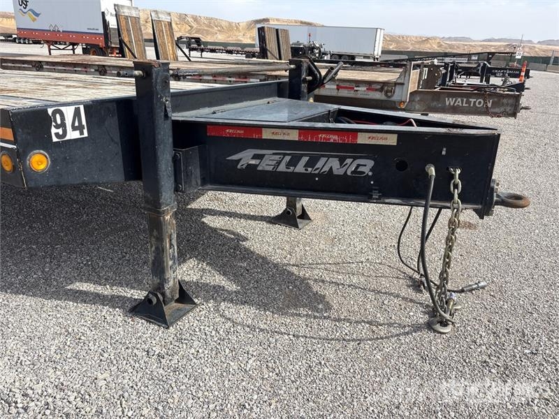 Felling 24000 lb 22 ft T/A Equipment Trailer مقطورات مركبات نقل
