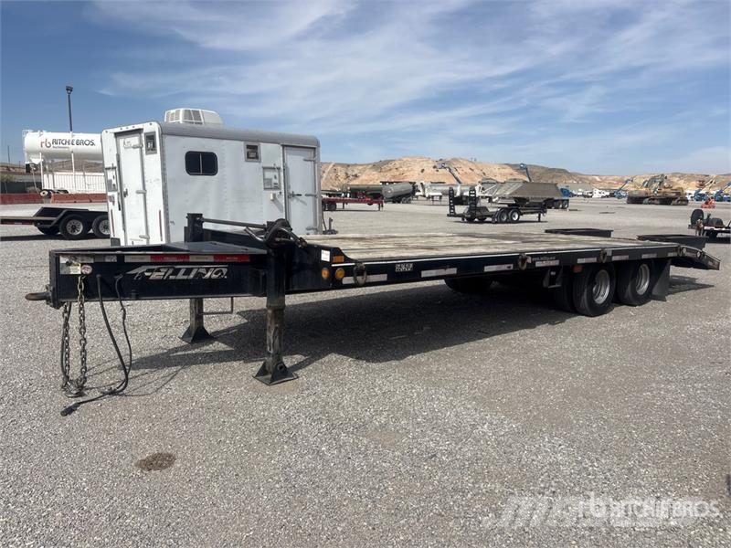 Felling 24000 lb 22 ft T/A Equipment Trailer مقطورات مركبات نقل