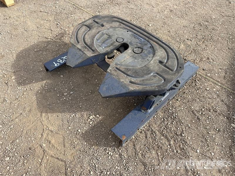 Fifth Wheel مكونات أخرى