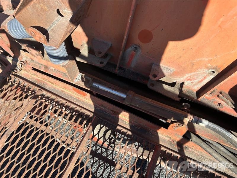 Finlay 683 Tracked Screen Plant Sieti