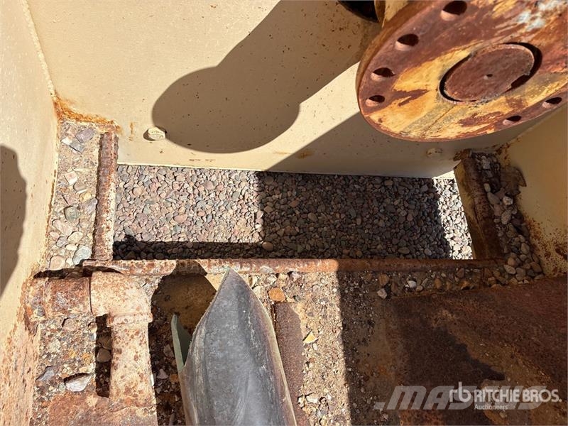 Fisher Industries Electric 36x18 Sand Screw Coarse Washer 건설 장비 - 기타