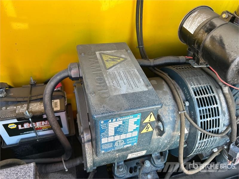 Flagro FVO-1100TR 390000 BTU Space Heater Equipos de fundido