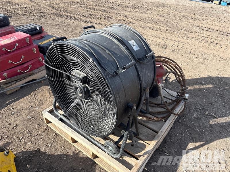 Floor fans, concrete vibrating motors Підйомно-транспортне обладнання і вантажні ліфти