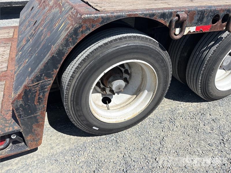 Fontaine 45 ft T/A Removable Gooseneck Step Deck Trailer Pranchas / Carrega-tudo
