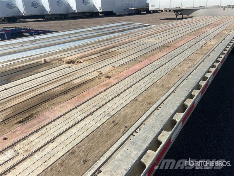 Fontaine HCICD12WSA 48 ft T/A Spread Axle Step Deck Trailer Low loaders