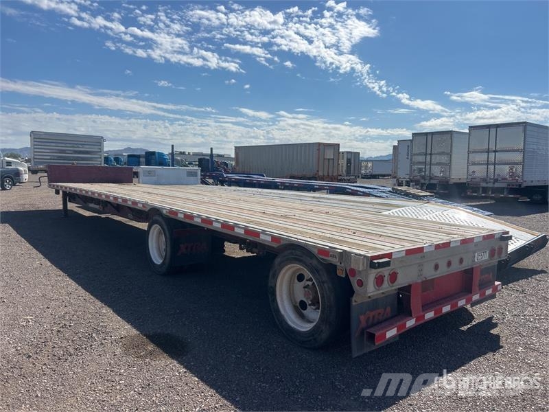 Fontaine HCICD12WSA 48 ft T/A Spread Axle Step Deck Trailer Low loaders