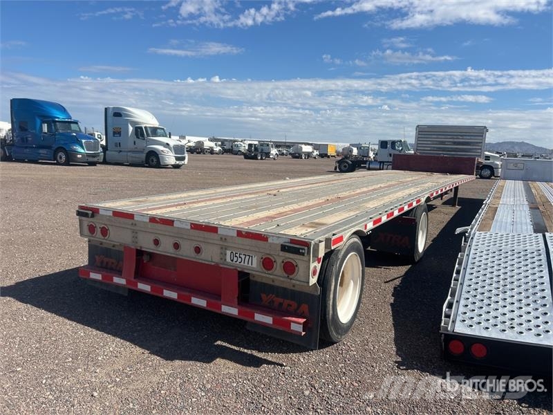 Fontaine HCICD12WSA 48 ft T/A Spread Axle Step Deck Trailer Low loaders