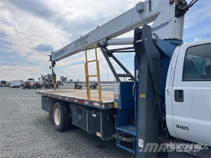 Ford 1770C 34000 lb Straight Boom on Ford F-750 4x2 Boo Camiones grúa