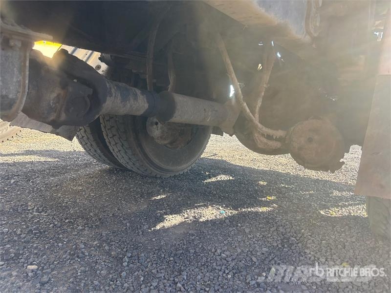 Ford 2000 gal on Ford F-750 4x2 Asphalt Distributor Tru Tankbilar