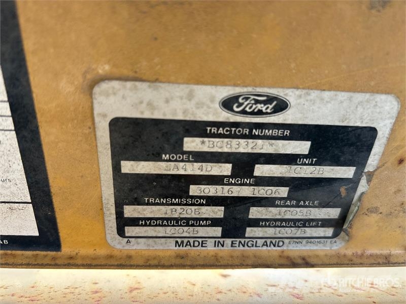 Ford 6610 Mower Tractor (Inoperable) Trattori compatti