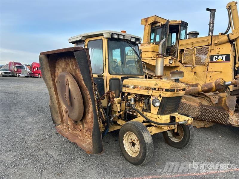 Ford 6610 Mower Tractor (Inoperable) Trattori compatti