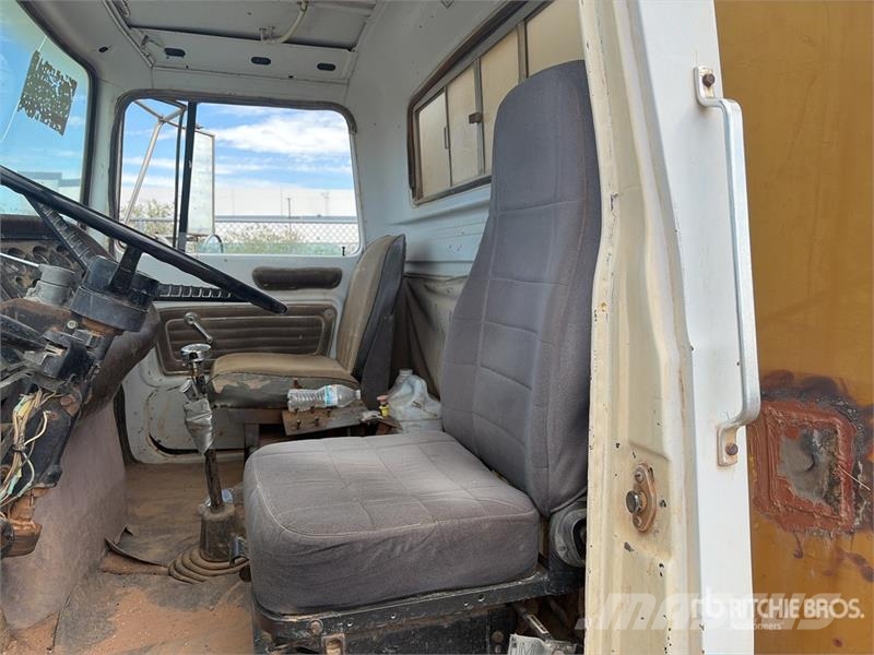 Ford 6x4 Water Truck Cisterny na vodu